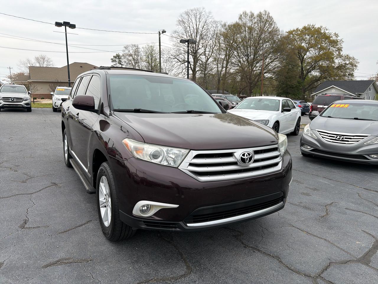 Toyota Highlander FWD 4dr I4 (Natl) 2012