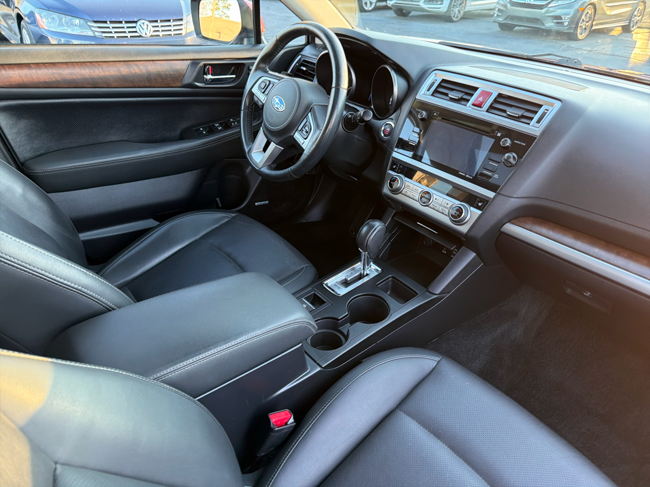 Subaru Outback 4dr Wgn 2.5i Limited 2015