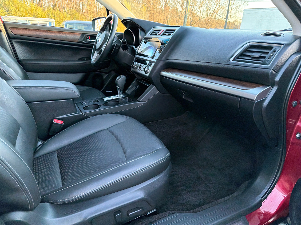 Subaru Outback 4dr Wgn 2.5i Limited 2015