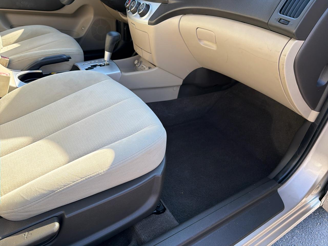 Hyundai Elantra 4dr Sdn Auto GLS 2009