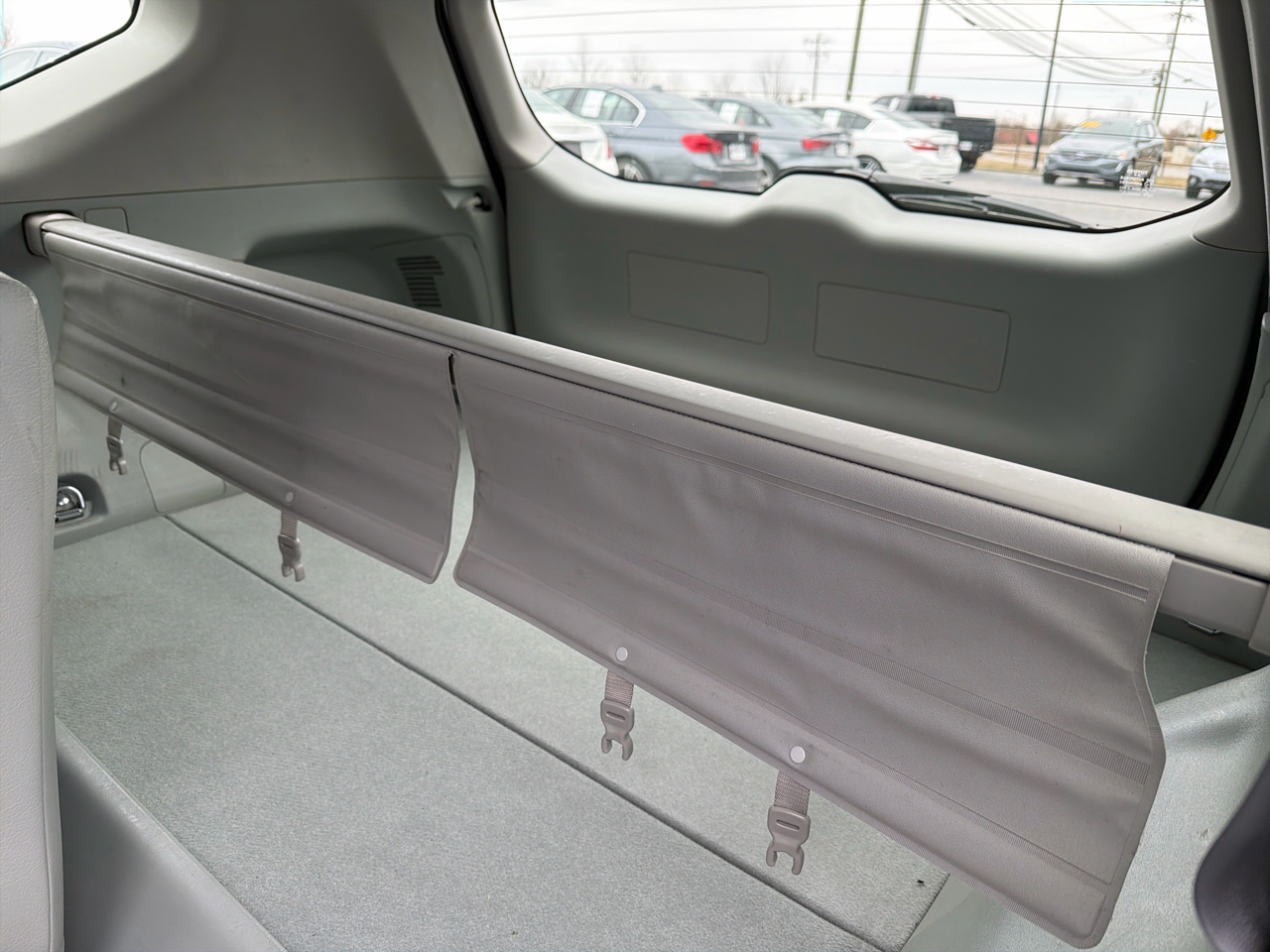 Toyota Prius V 5dr Wgn Three (Natl) 2012