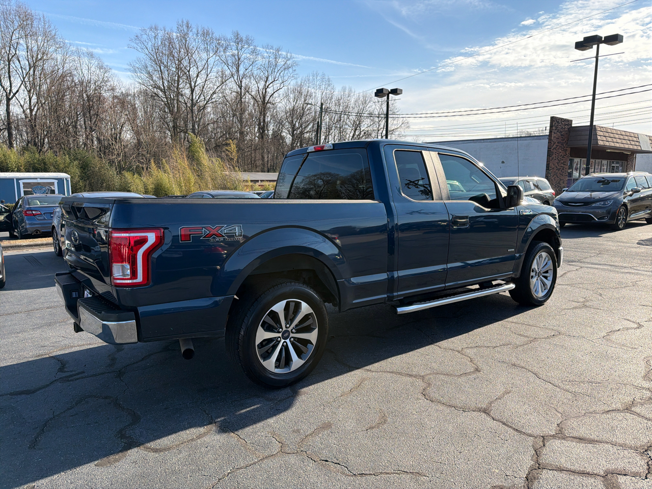 Ford F-150 4WD SuperCab 145" XL 2016