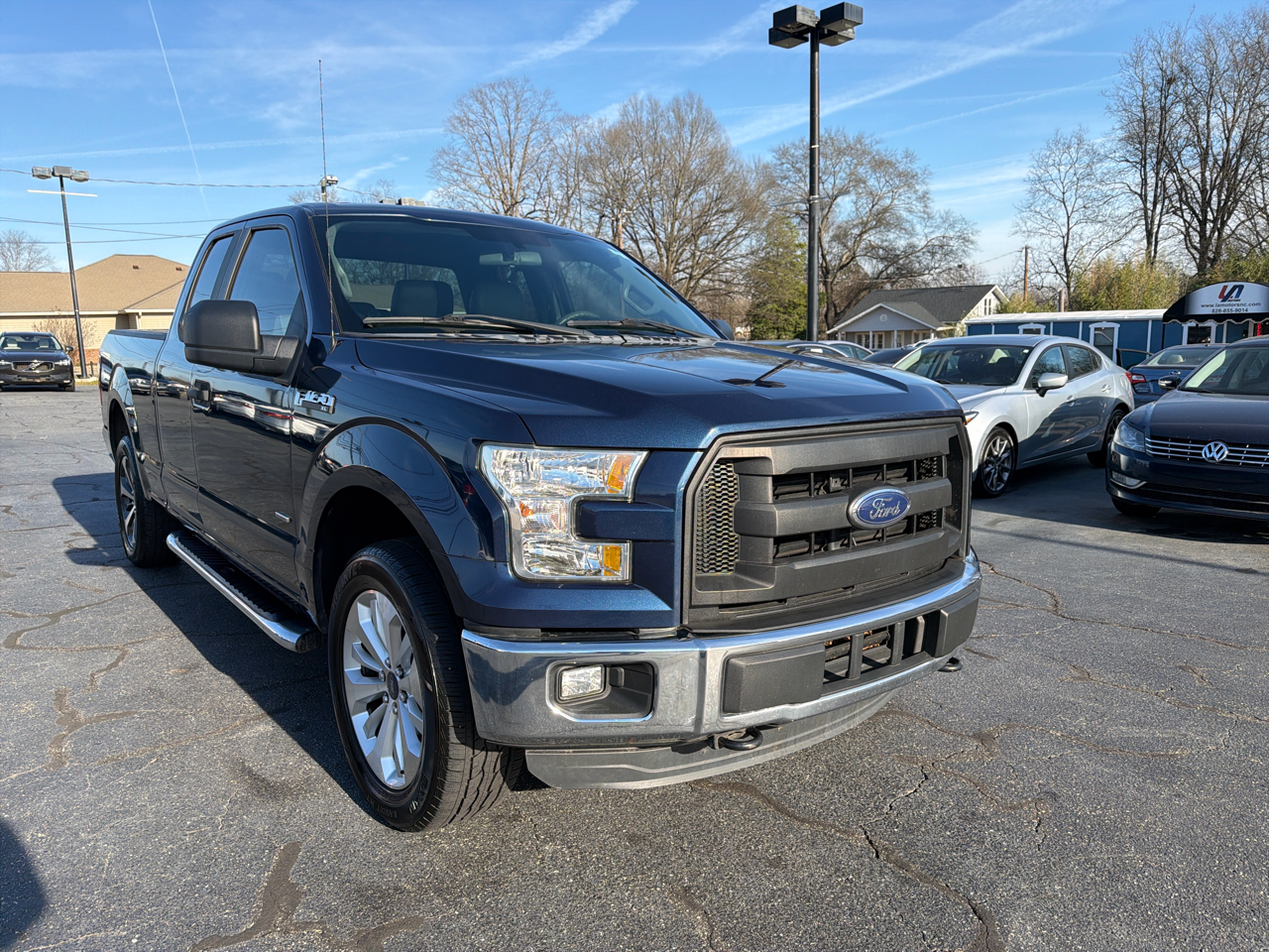 Ford F-150 4WD SuperCab 145" XL 2016