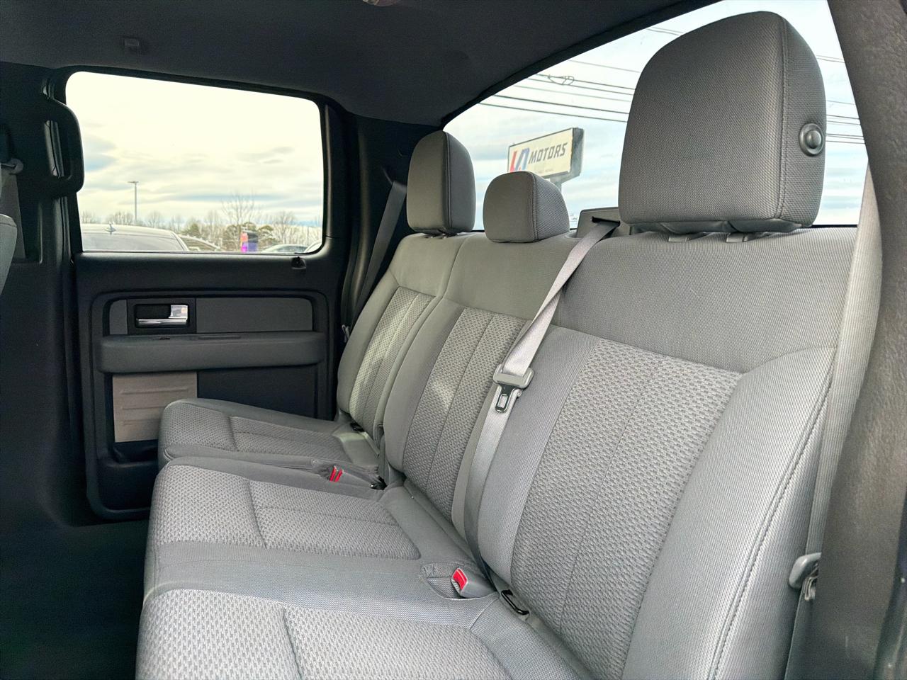 Ford F-150 2WD SuperCrew 145" XLT 2013