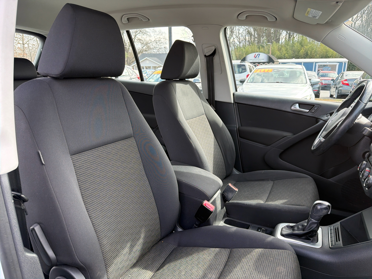 Volkswagen Tiguan 2WD 4dr Auto R-Line 2015