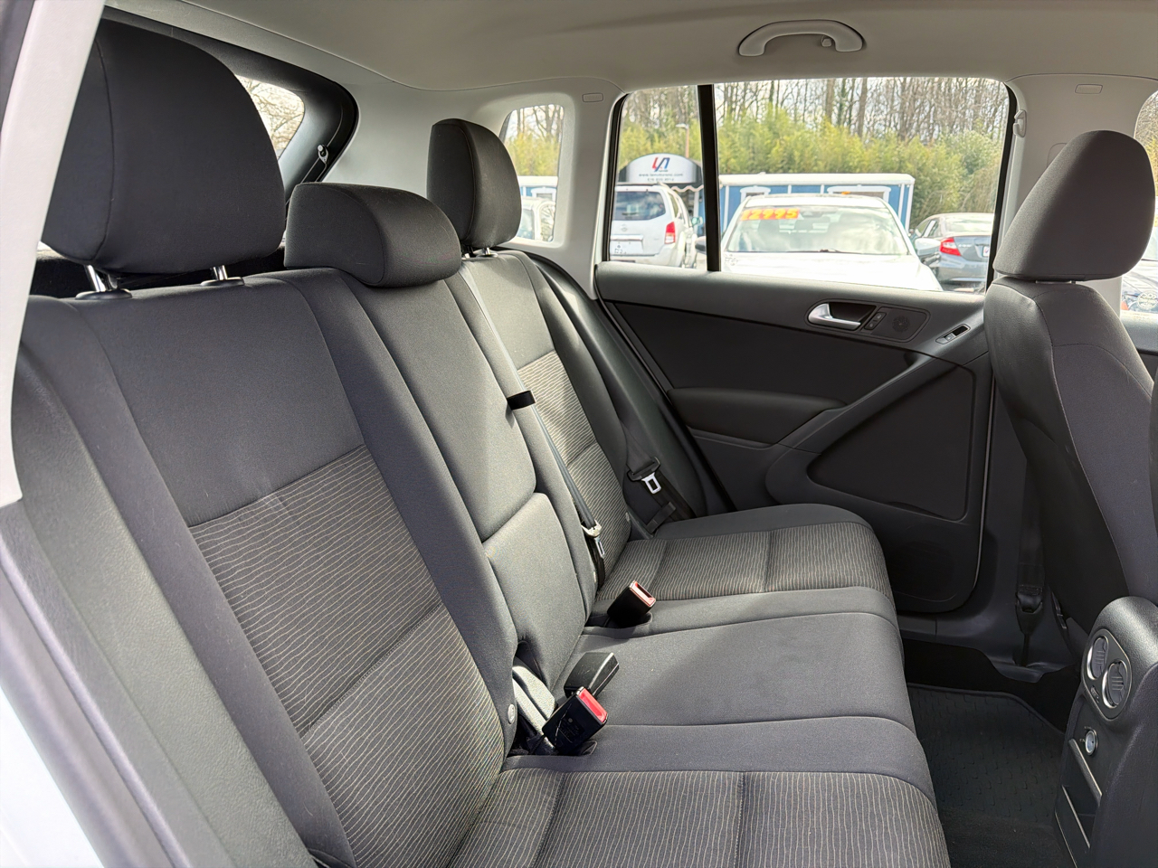 Volkswagen Tiguan 2WD 4dr Auto R-Line 2015