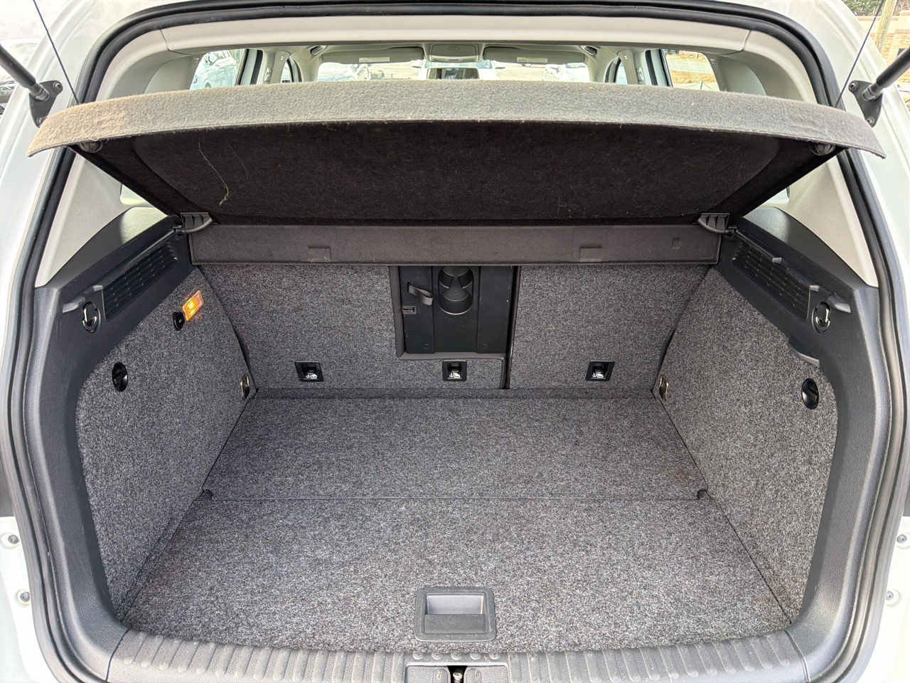 Volkswagen Tiguan 2WD 4dr Auto R-Line 2015