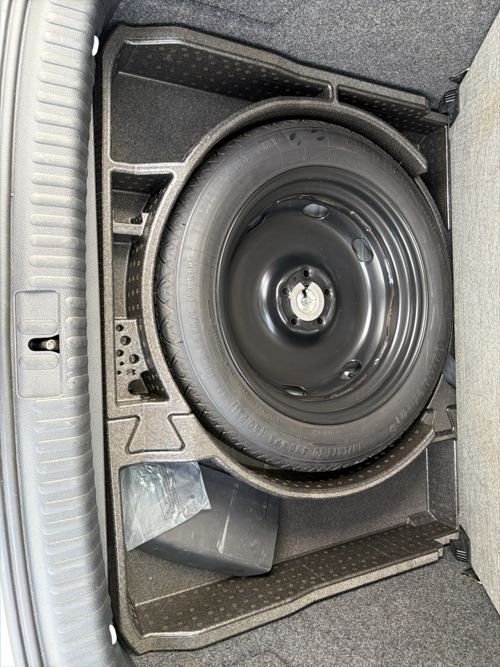 Volkswagen Tiguan 2WD 4dr Auto R-Line 2015