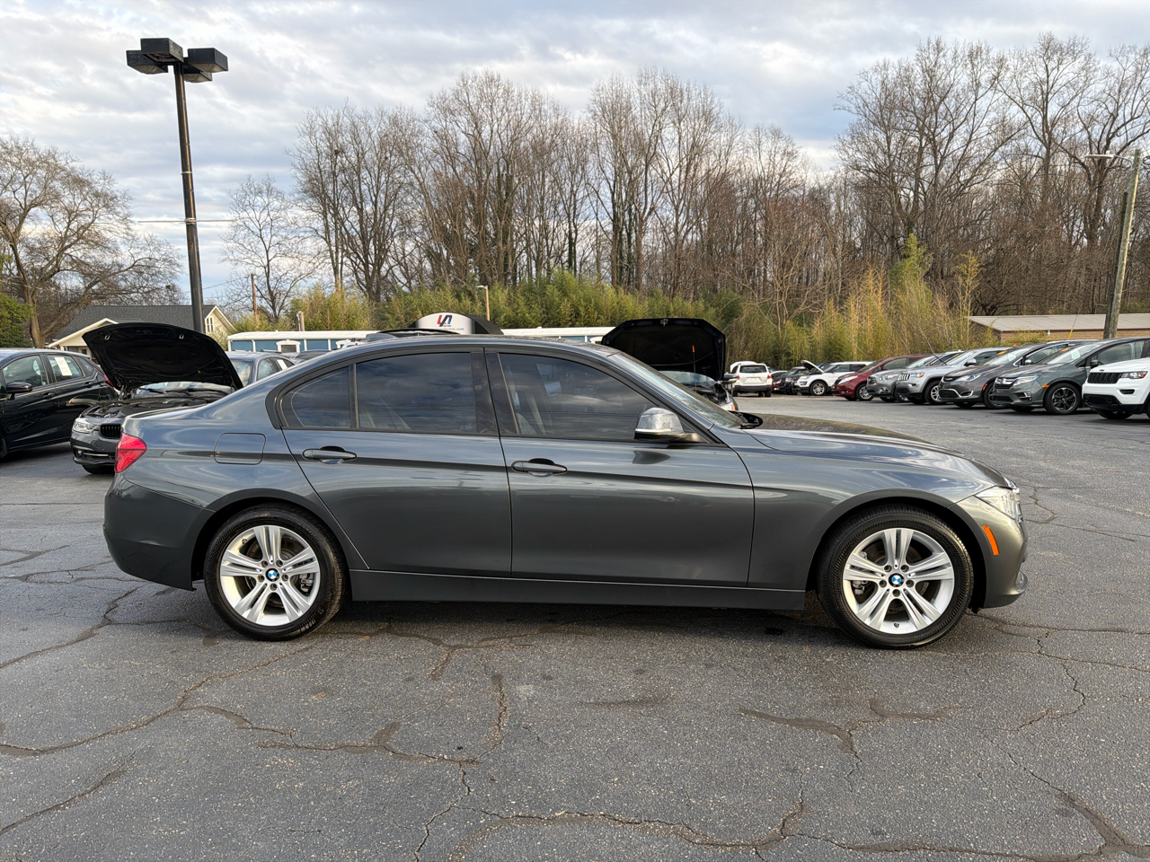 BMW 3 Series 4dr Sdn 328i RWD South Africa SULEV 2016