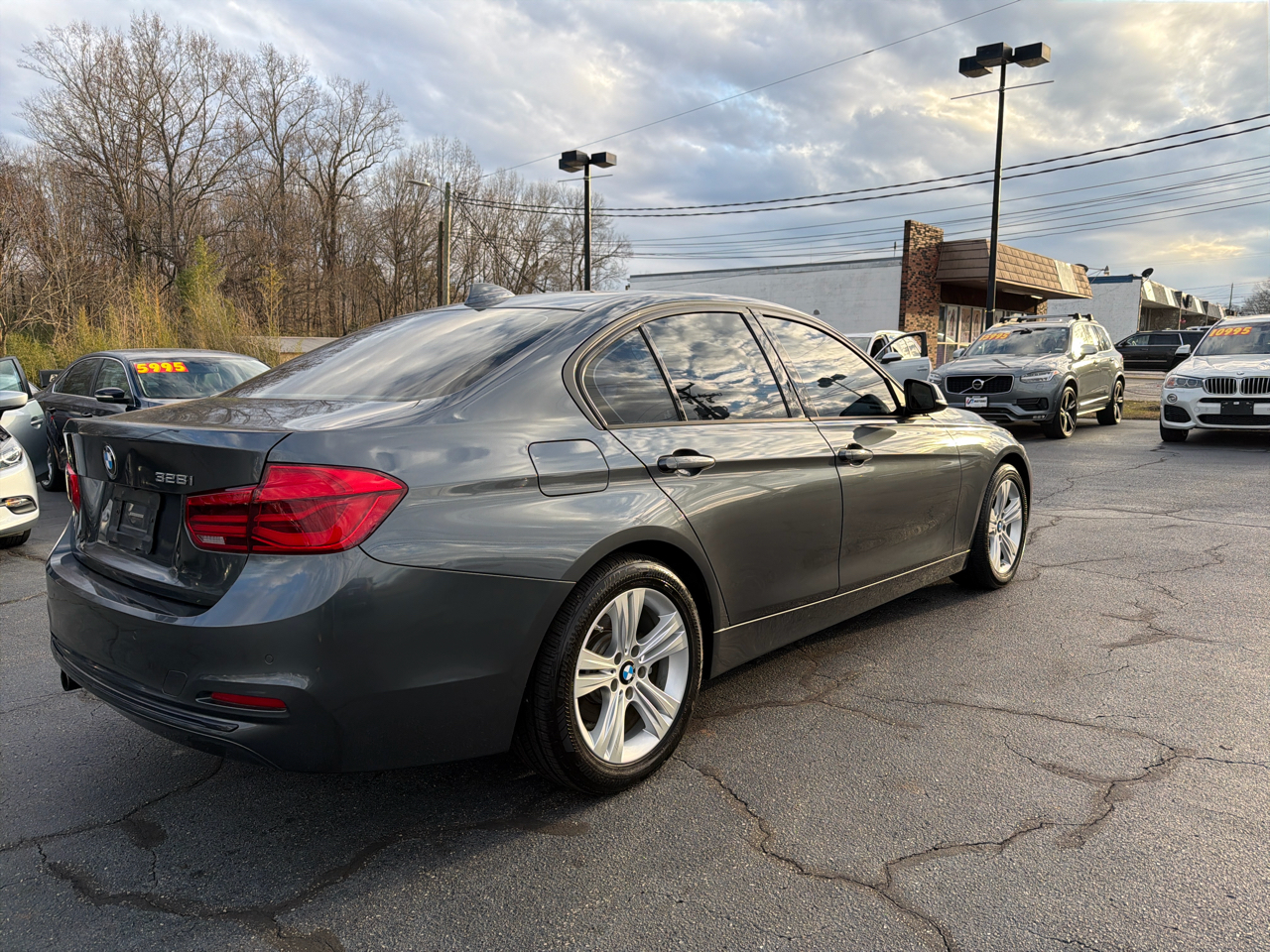 BMW 3 Series 4dr Sdn 328i RWD South Africa SULEV 2016