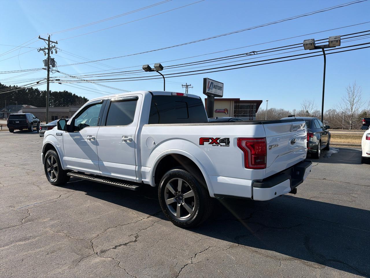 Ford F-150 4WD SuperCrew 150" Lariat 2016