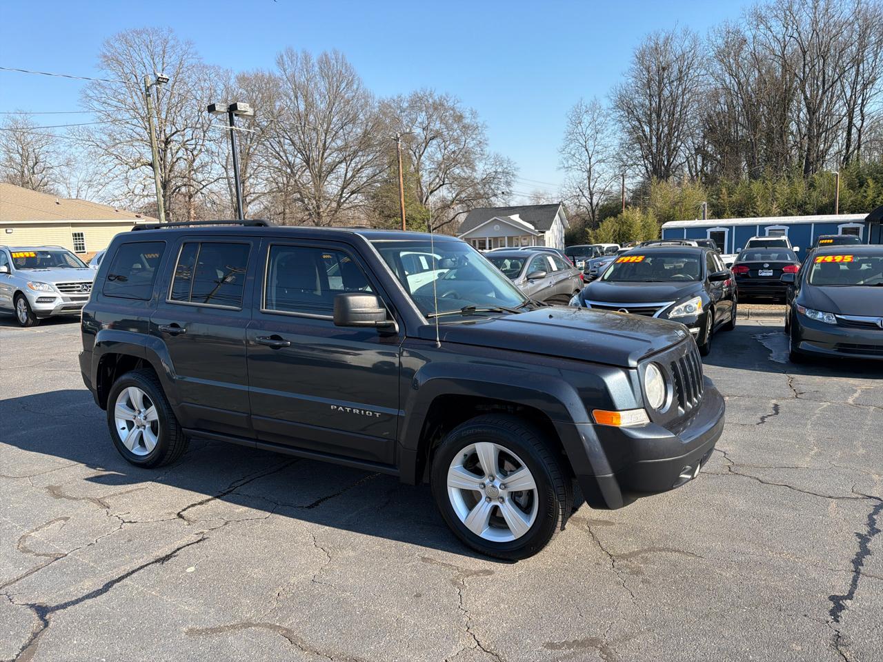 Jeep Patriot FWD 4dr Latitude 2014