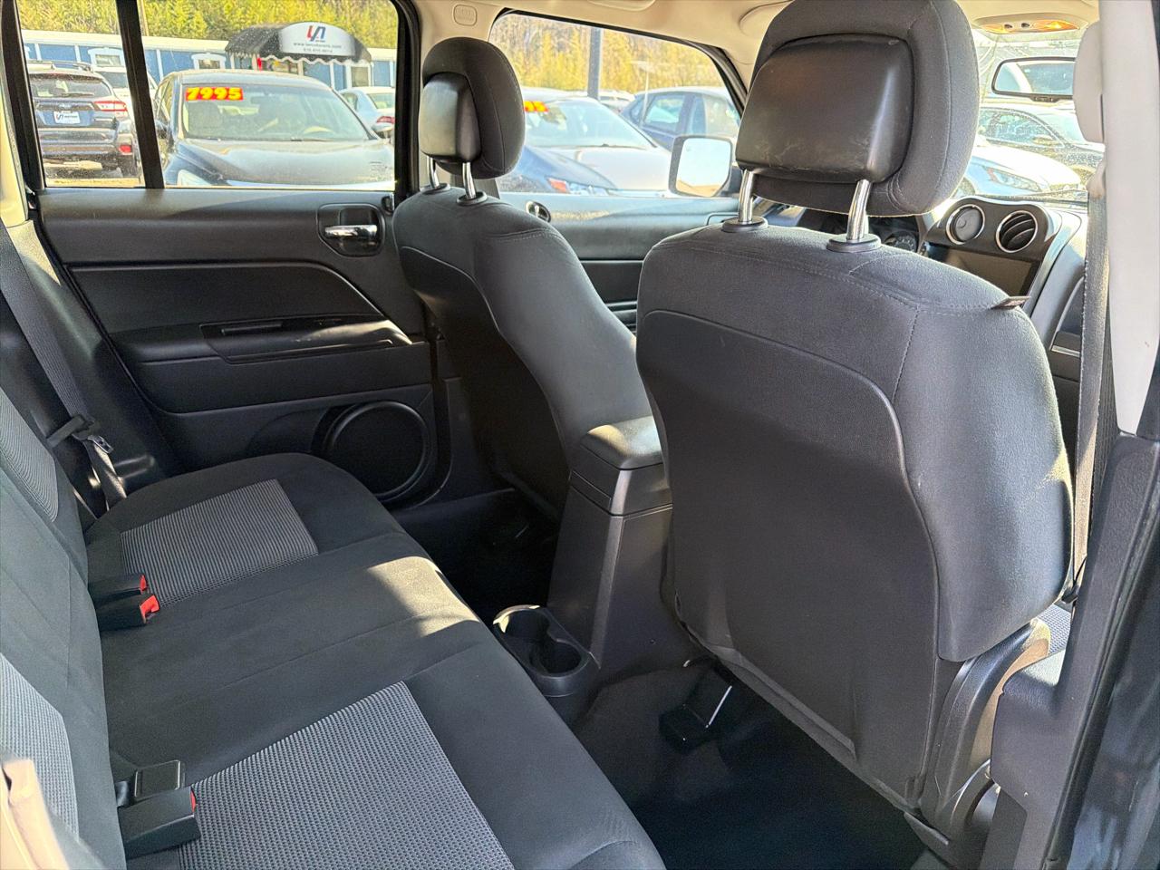 Jeep Patriot FWD 4dr Latitude 2014