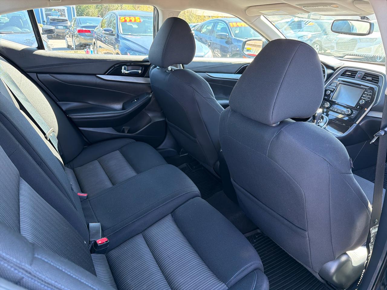 Nissan Maxima 4dr Sdn 3.5 S 2016