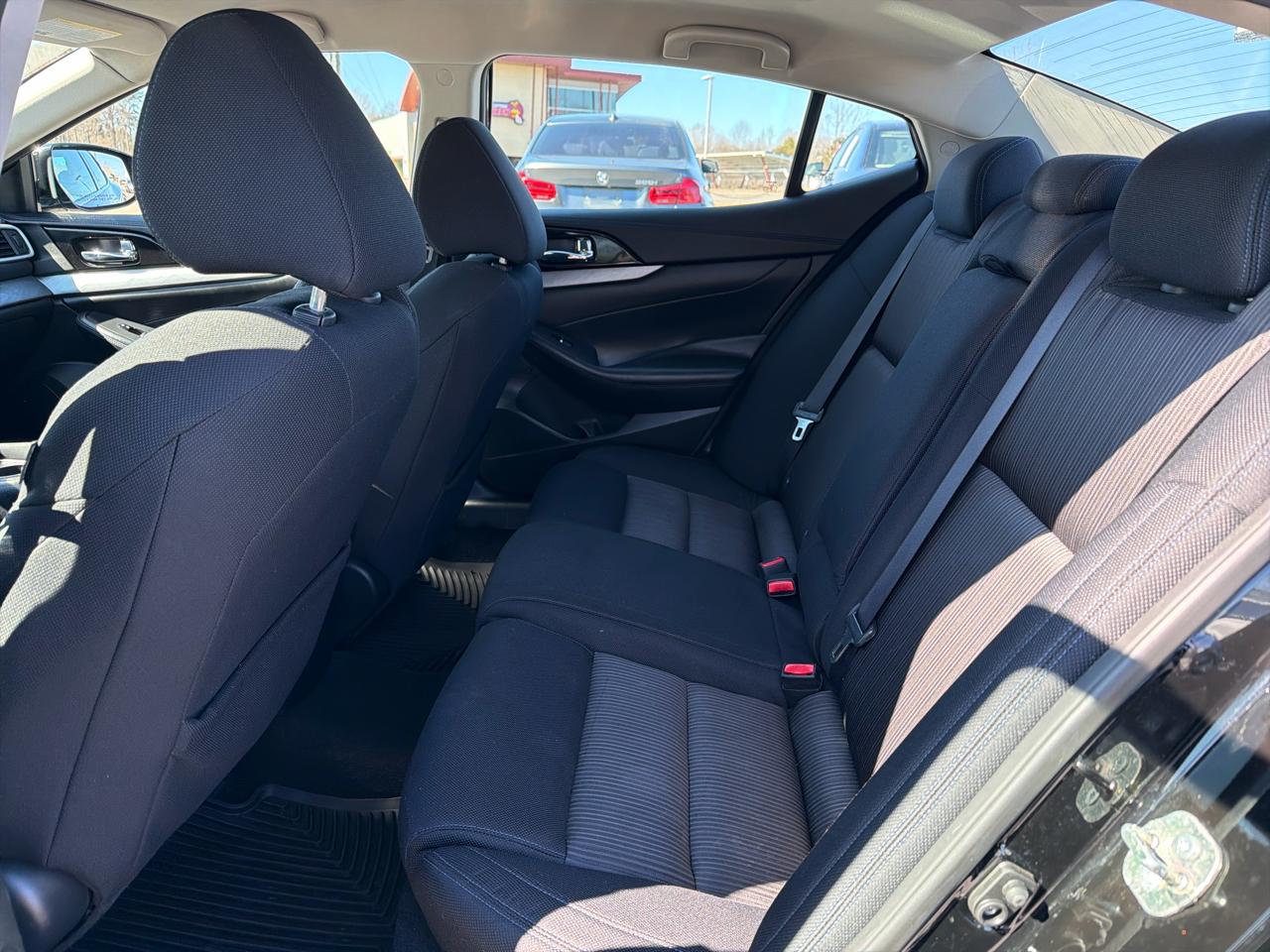 Nissan Maxima 4dr Sdn 3.5 S 2016