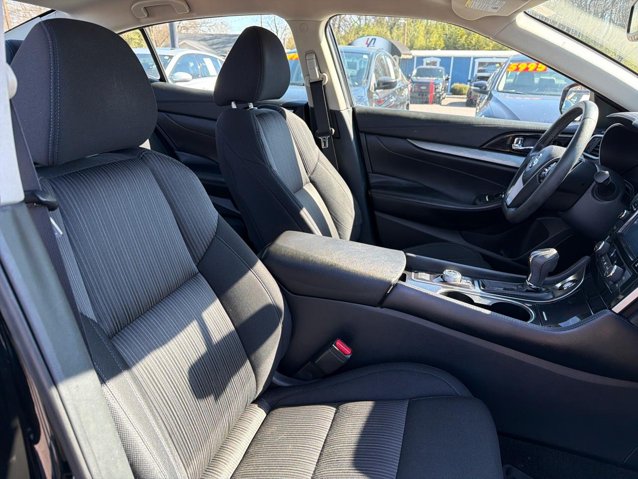 Nissan Maxima 4dr Sdn 3.5 S 2016