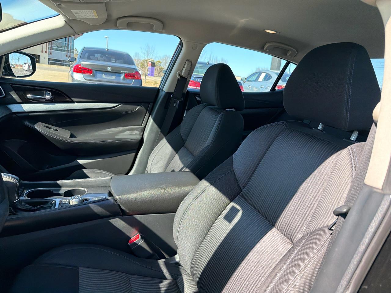 Nissan Maxima 4dr Sdn 3.5 S 2016