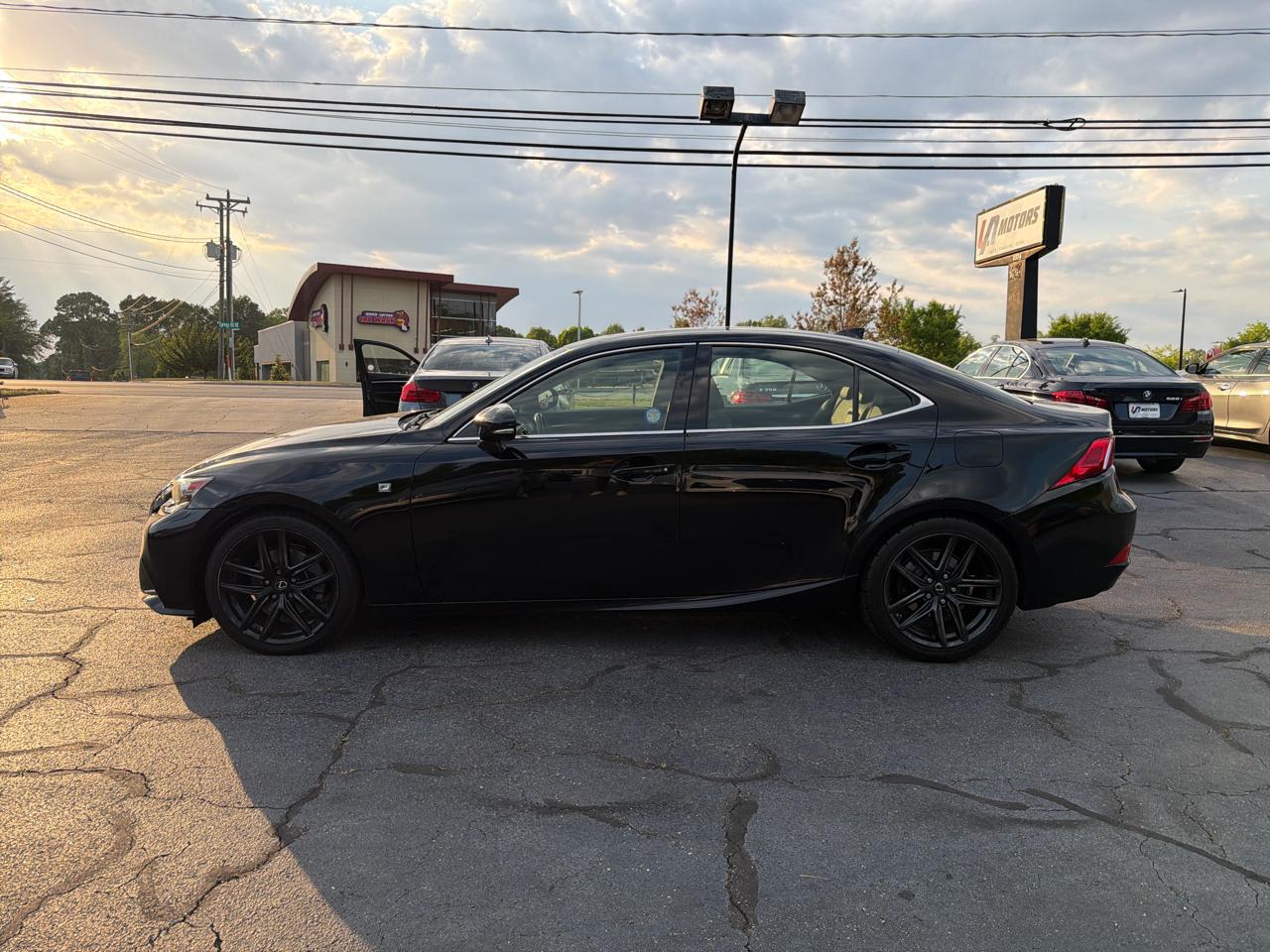 Lexus IS 250 4dr Sport Sdn RWD 2015