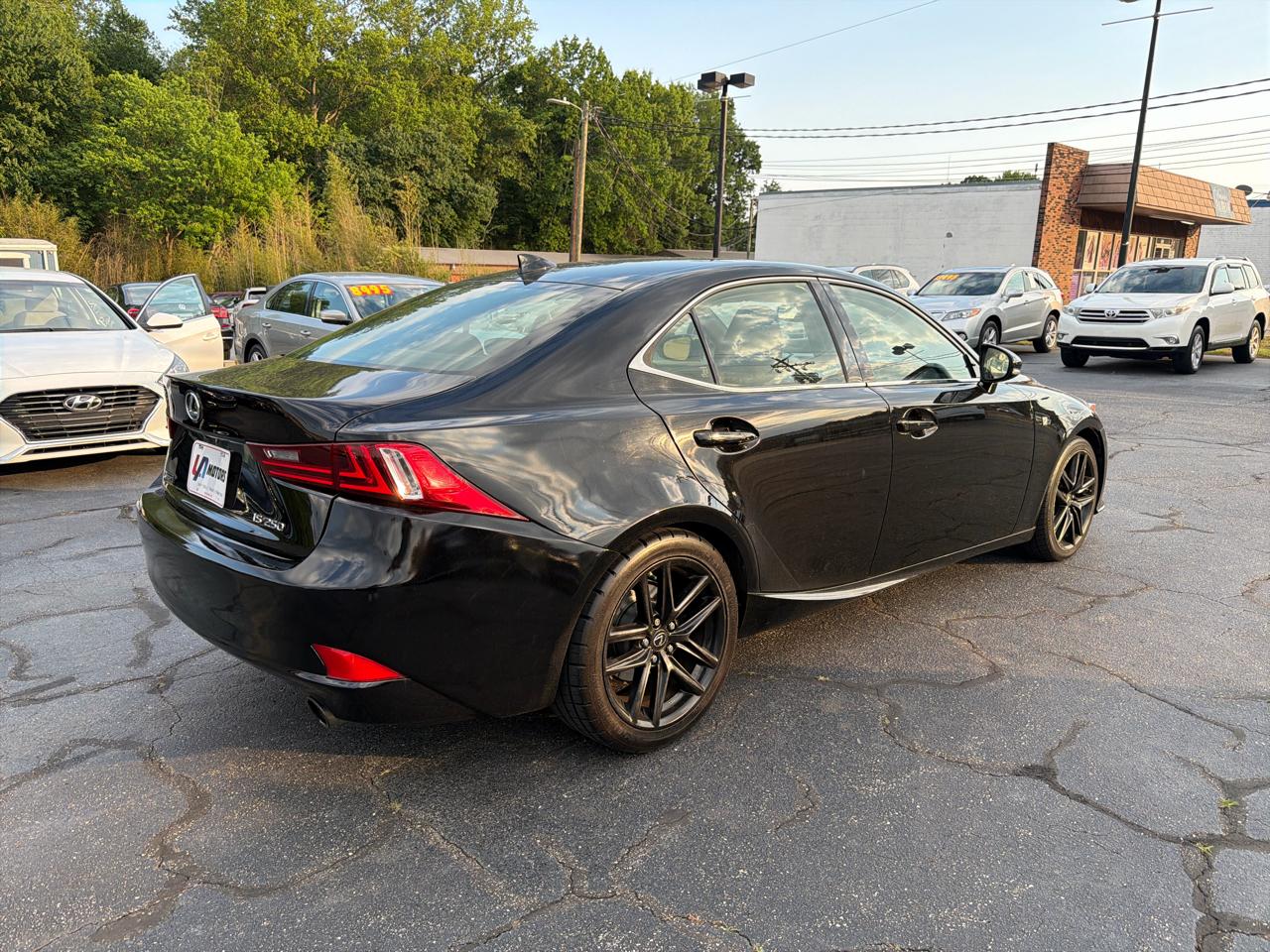 Lexus IS 250 4dr Sport Sdn RWD 2015