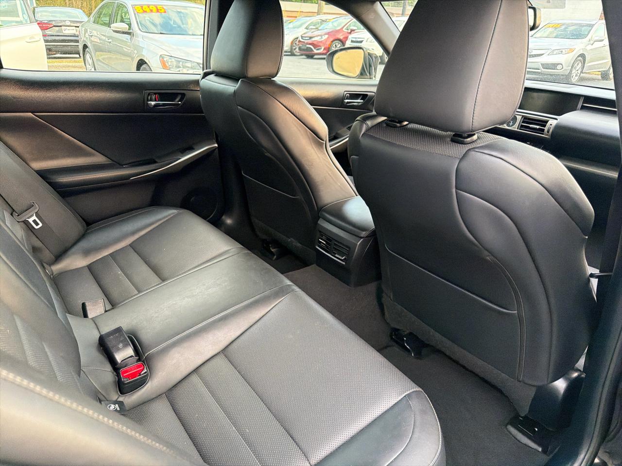 Lexus IS 250 4dr Sport Sdn RWD 2015