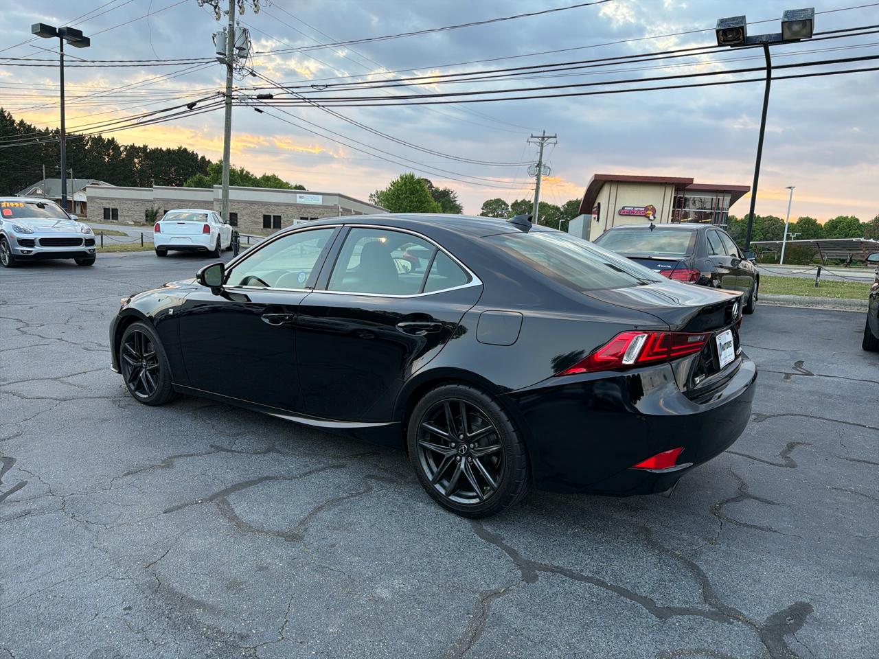 Lexus IS 250 4dr Sport Sdn RWD 2015