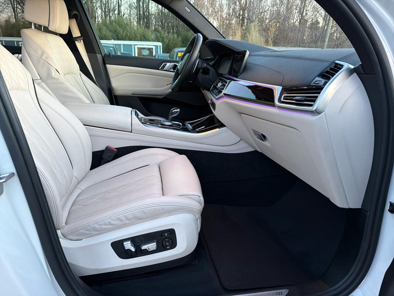 BMW X5 xDrive40i Sports Activity Vehicle 2020