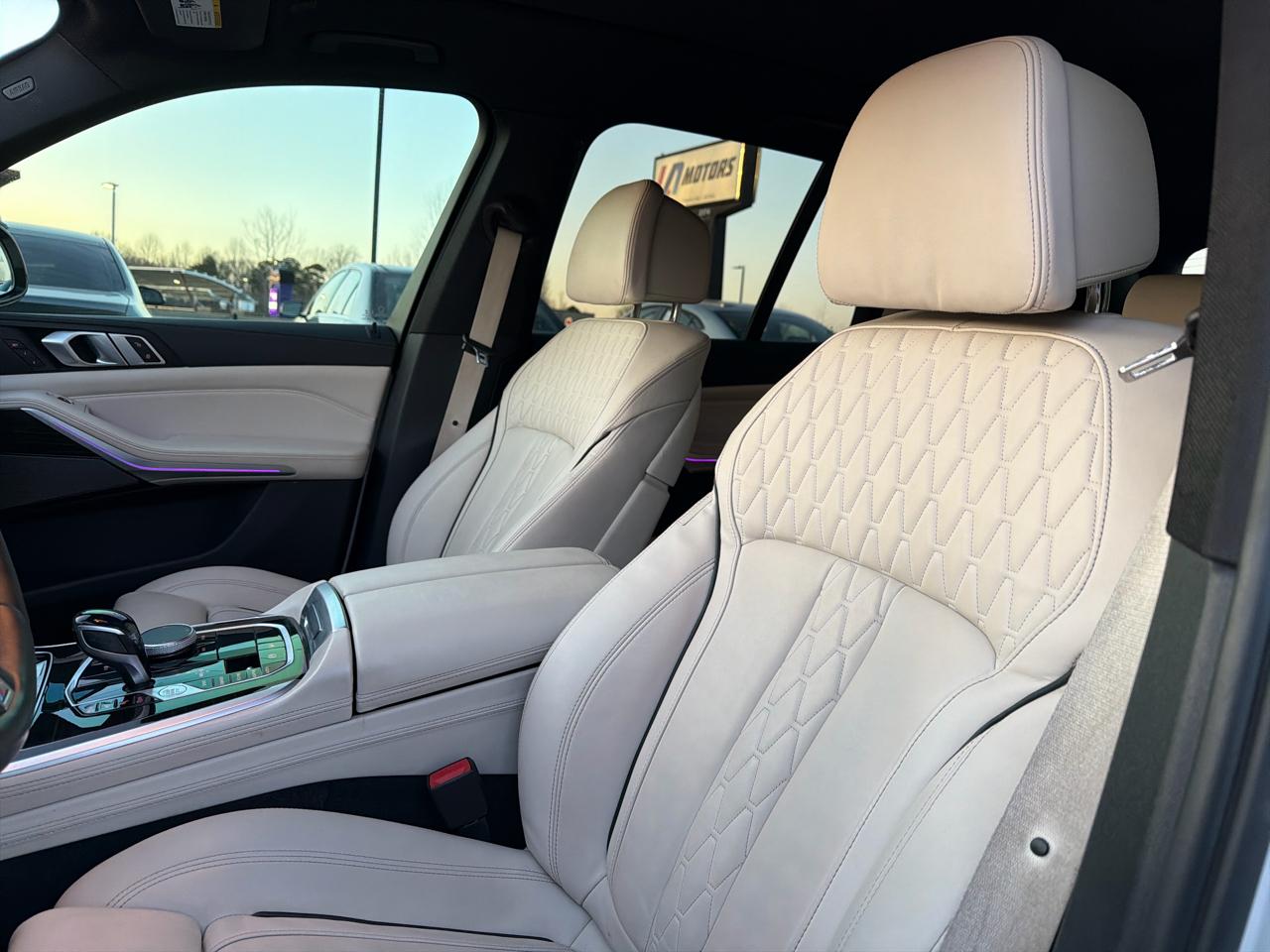 BMW X5 xDrive40i Sports Activity Vehicle 2020