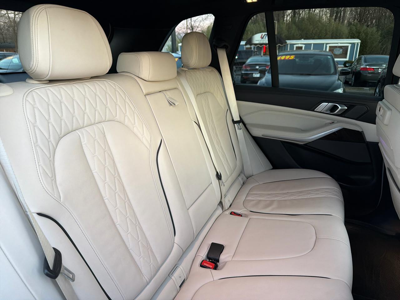 BMW X5 xDrive40i Sports Activity Vehicle 2020