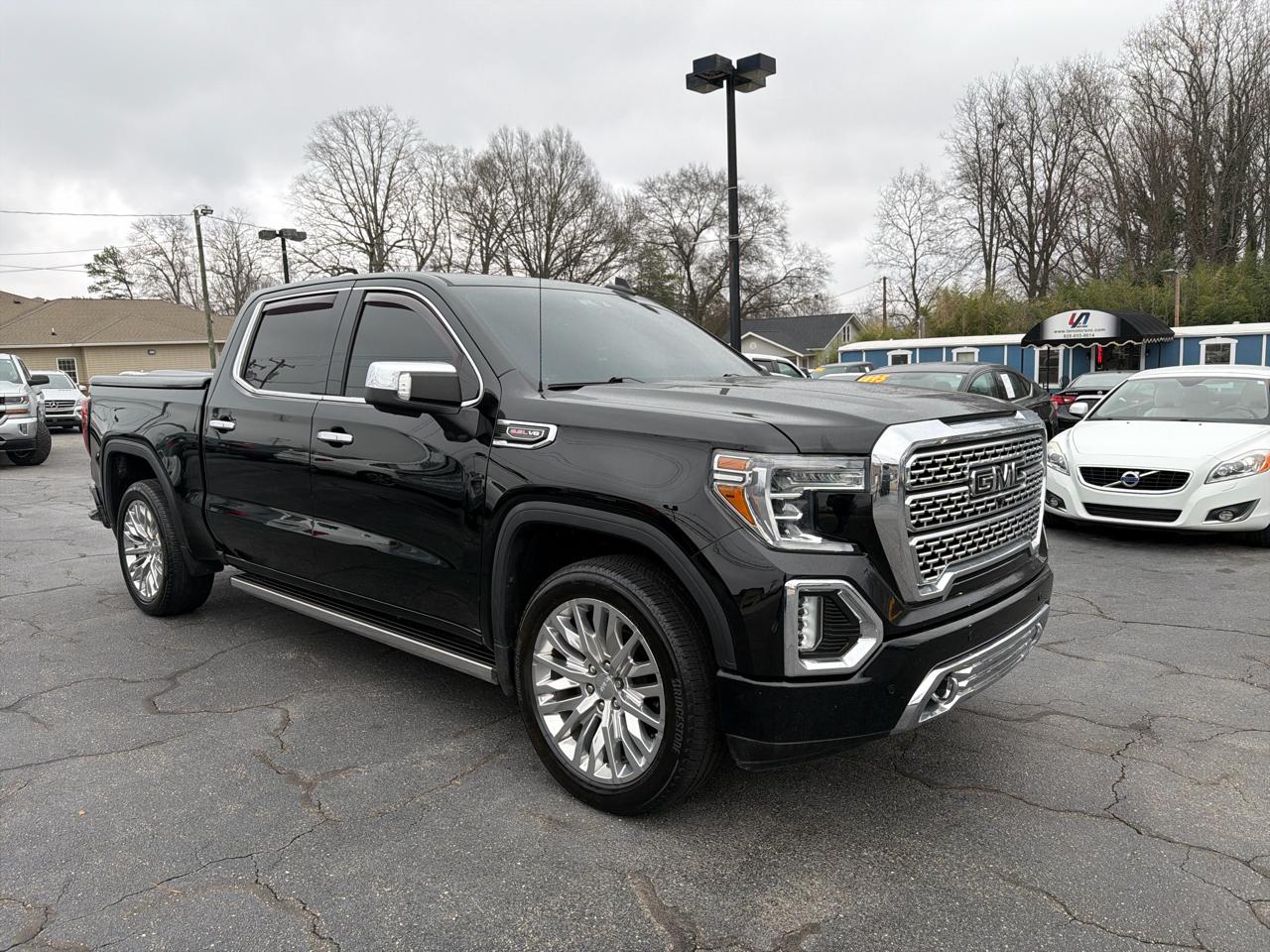 GMC Sierra 1500 4WD Crew Cab 147" Denali 2019