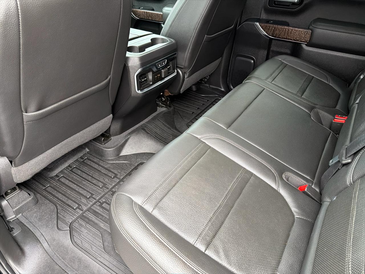 GMC Sierra 1500 4WD Crew Cab 147" Denali 2019