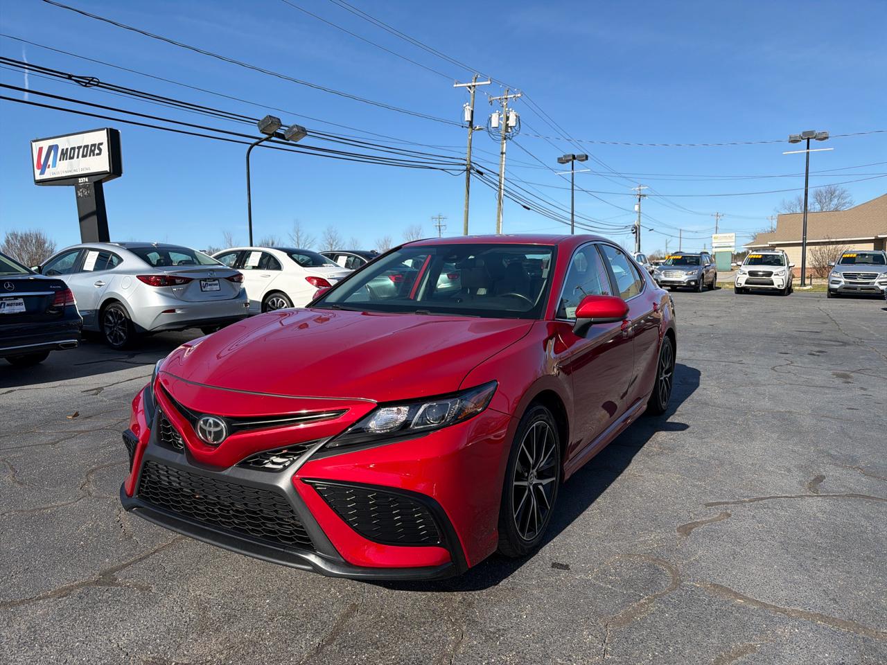 Toyota Camry SE Auto (Natl) 2021
