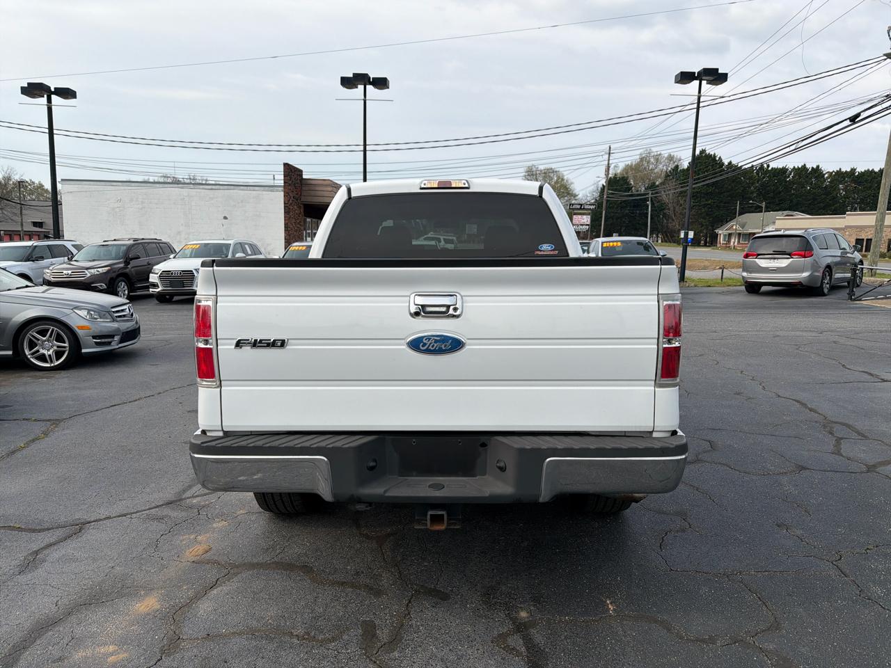 Ford F-150 2WD SuperCrew 145" XLT 2009