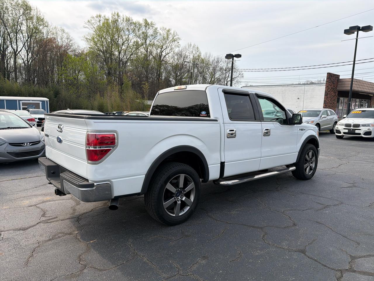 Ford F-150 2WD SuperCrew 145" XLT 2009