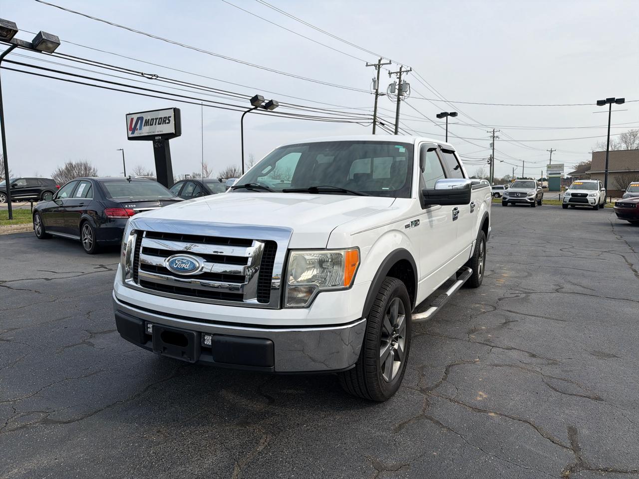 Ford F-150 2WD SuperCrew 145" XLT 2009