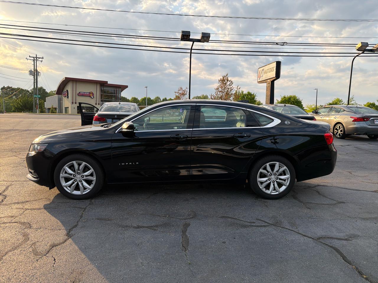 Chevrolet Impala 4dr Sdn LT w/1LT 2020