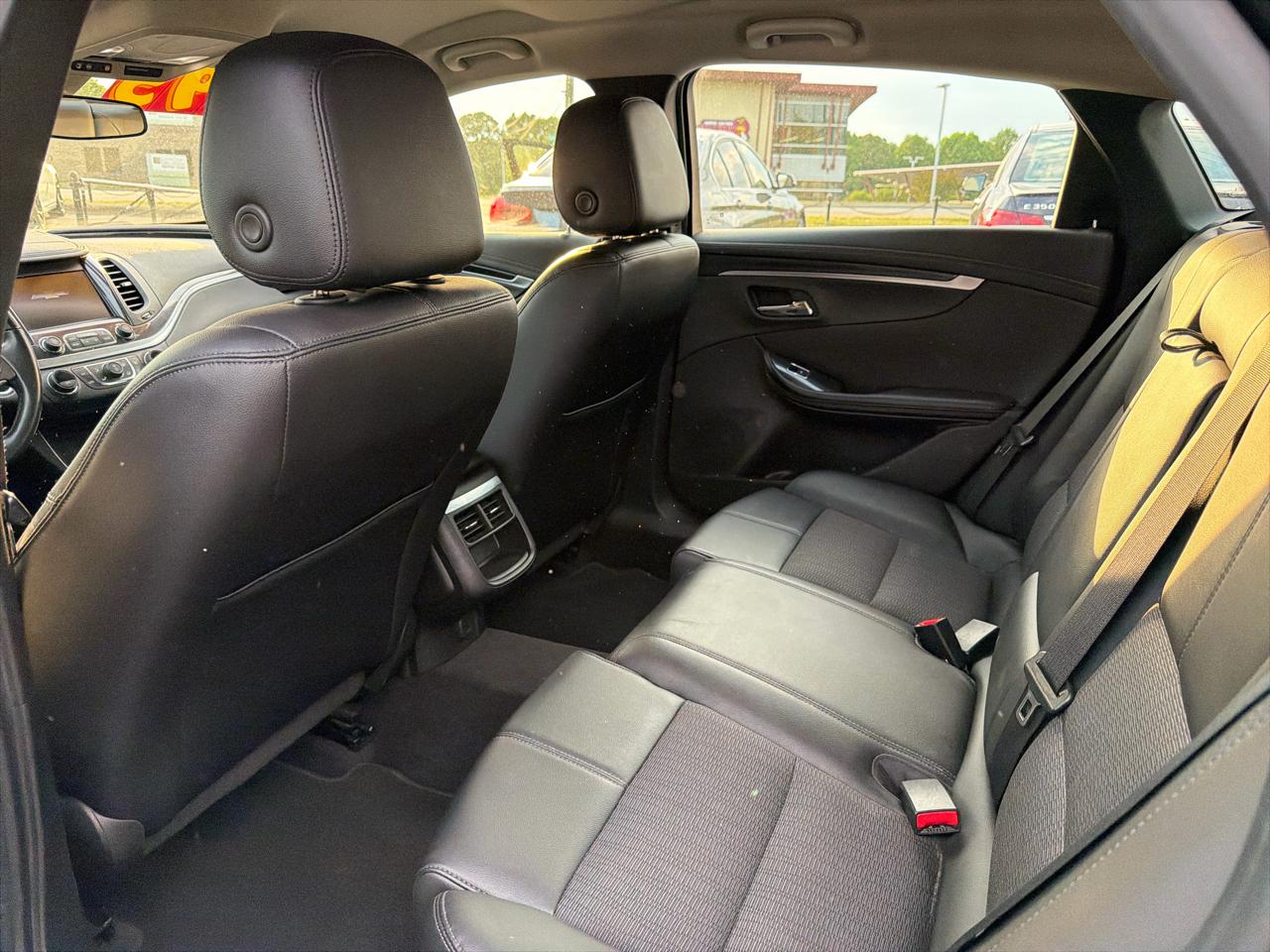 Chevrolet Impala 4dr Sdn LT w/1LT 2020