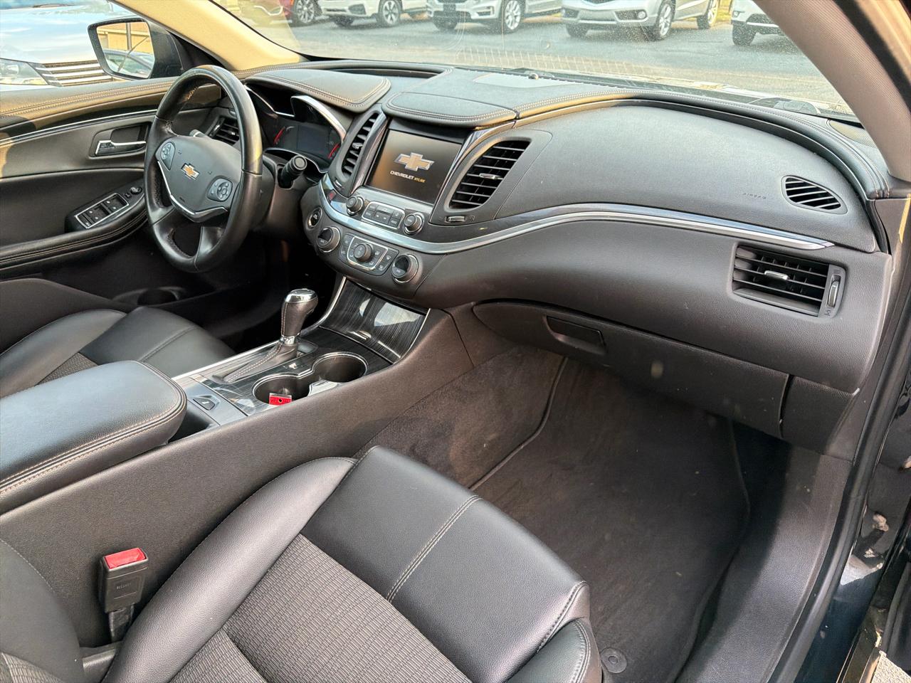 Chevrolet Impala 4dr Sdn LT w/1LT 2020