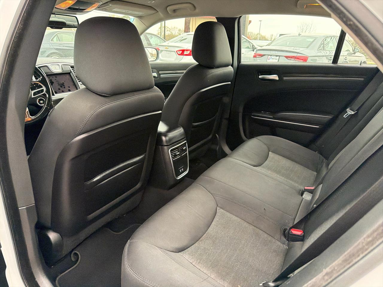 Chrysler 300 Touring RWD 2019