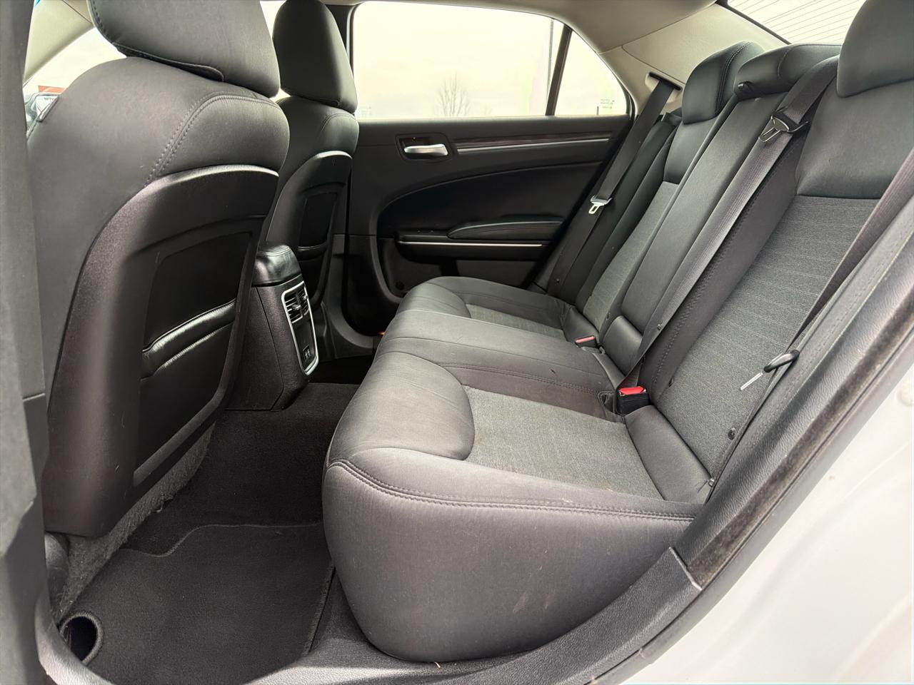 Chrysler 300 Touring RWD 2019