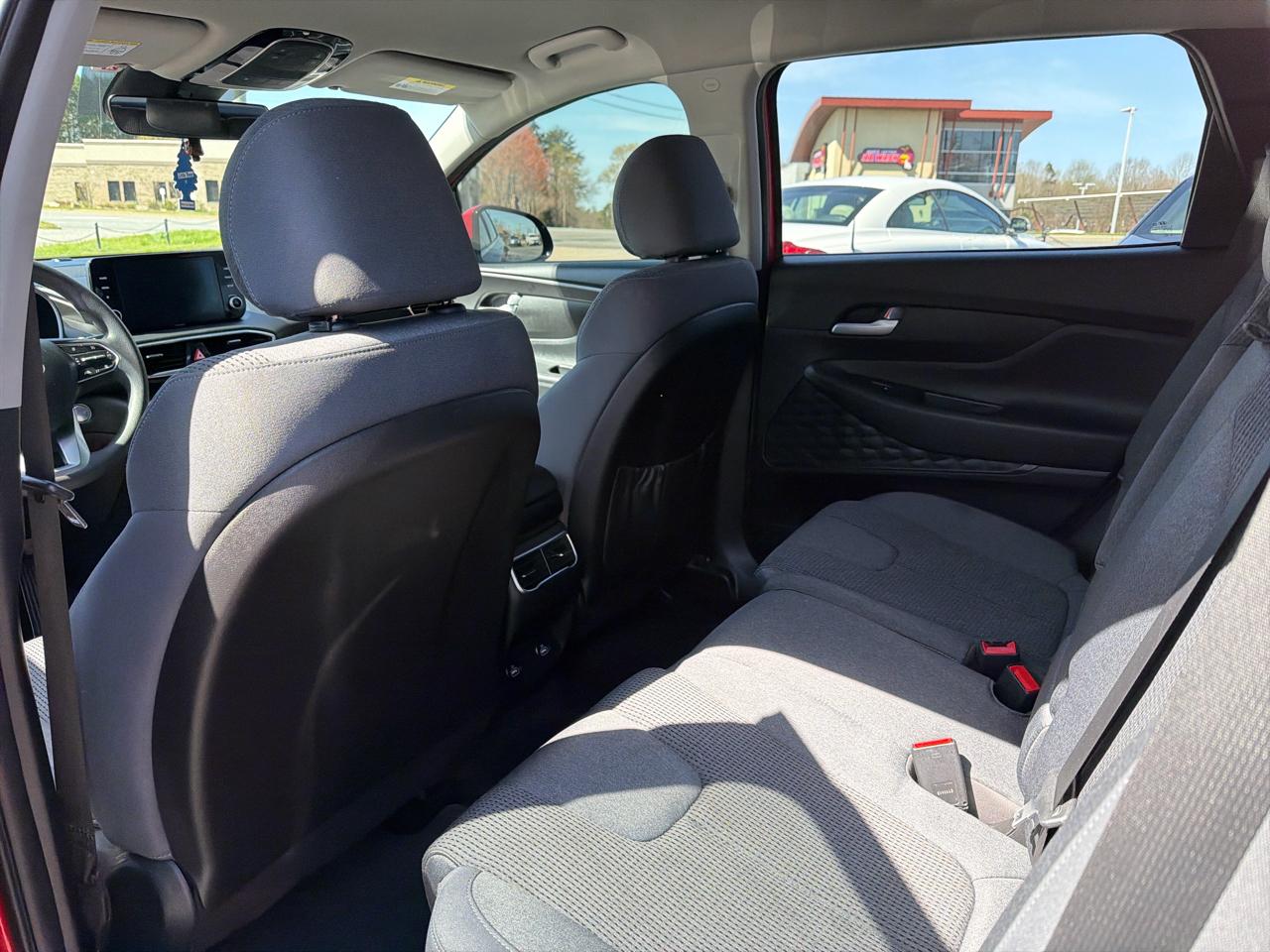 Hyundai Santa Fe SEL FWD 2021