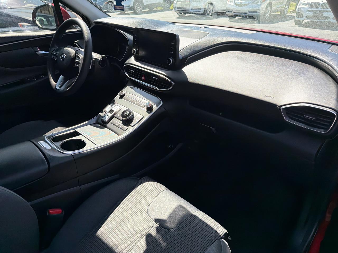 Hyundai Santa Fe SEL FWD 2021