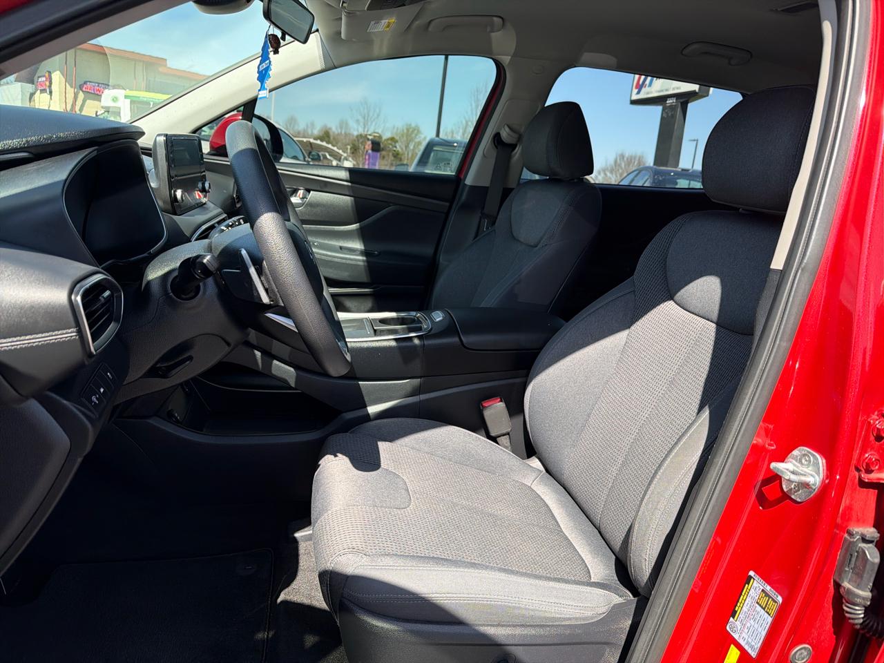 Hyundai Santa Fe SEL FWD 2021