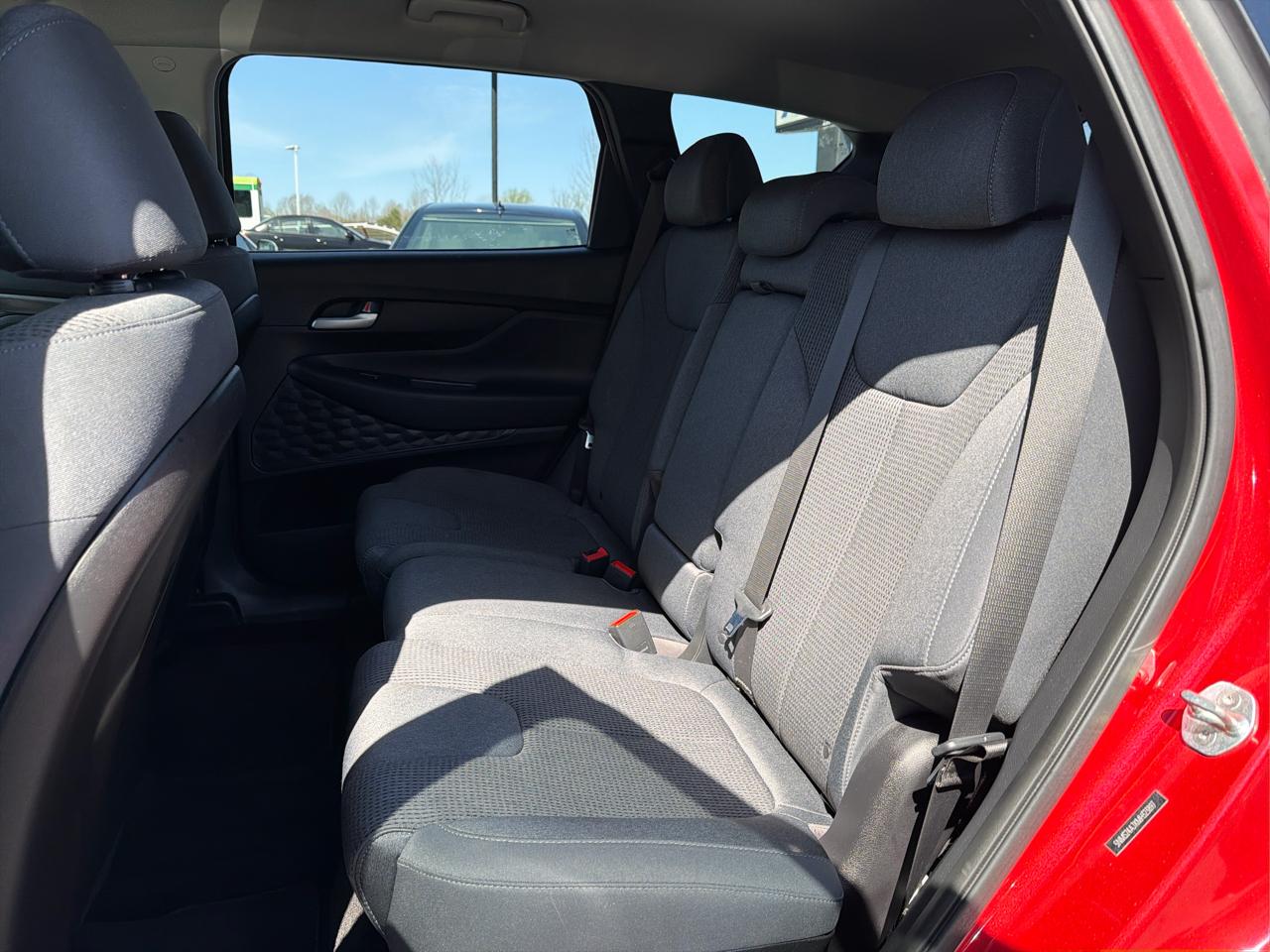 Hyundai Santa Fe SEL FWD 2021