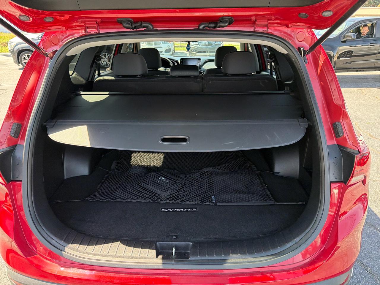 Hyundai Santa Fe SEL FWD 2021