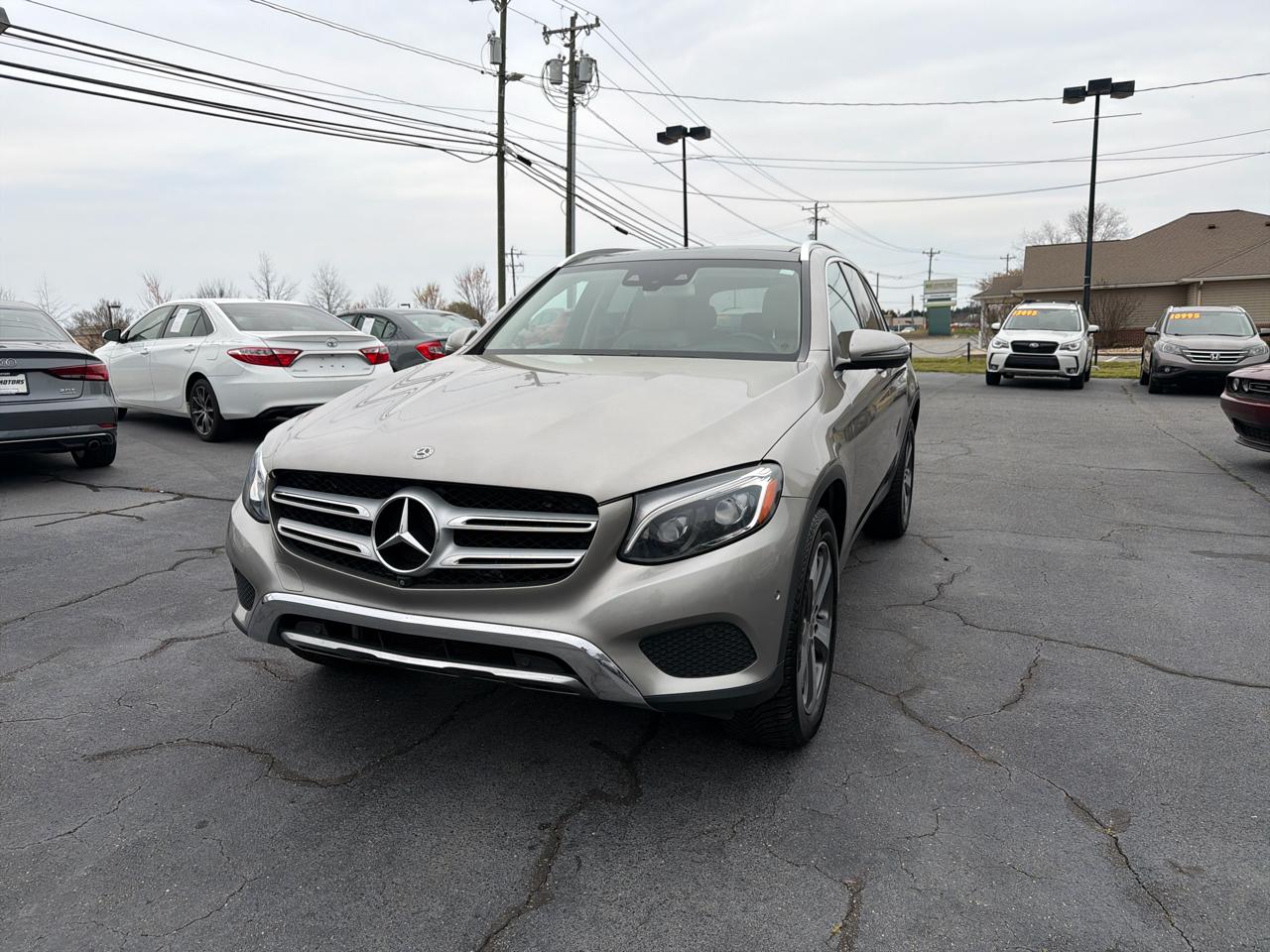 Mercedes-Benz GLC GLC 300 4MATIC SUV 2019