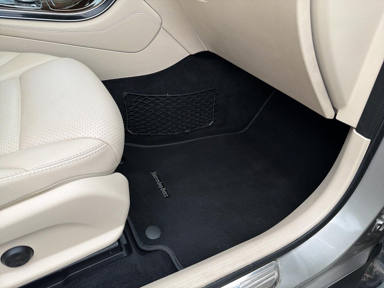 Mercedes-Benz GLC GLC 300 4MATIC SUV 2019