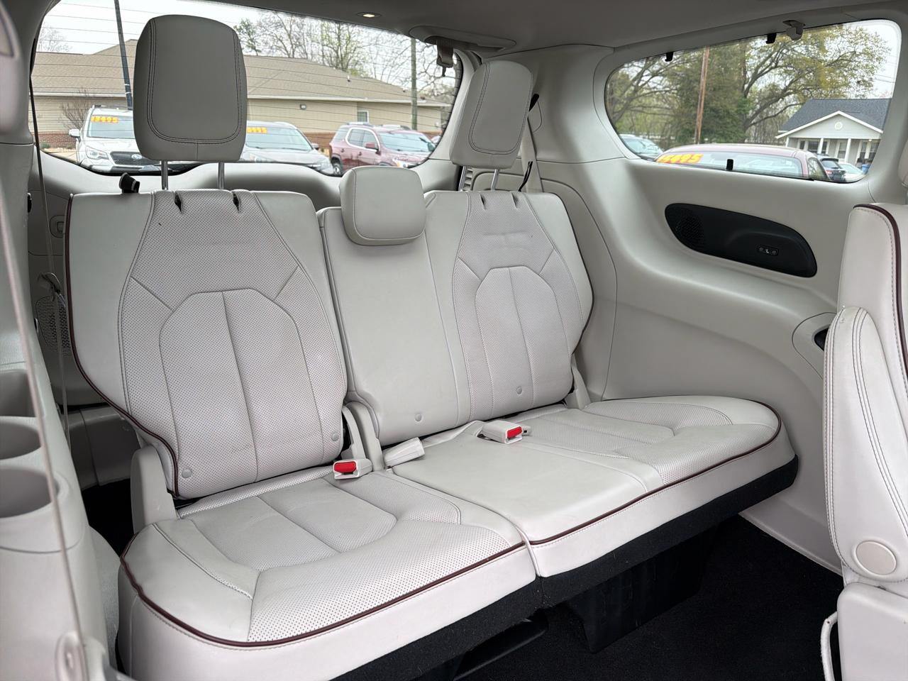 Chrysler Pacifica Limited FWD 2019