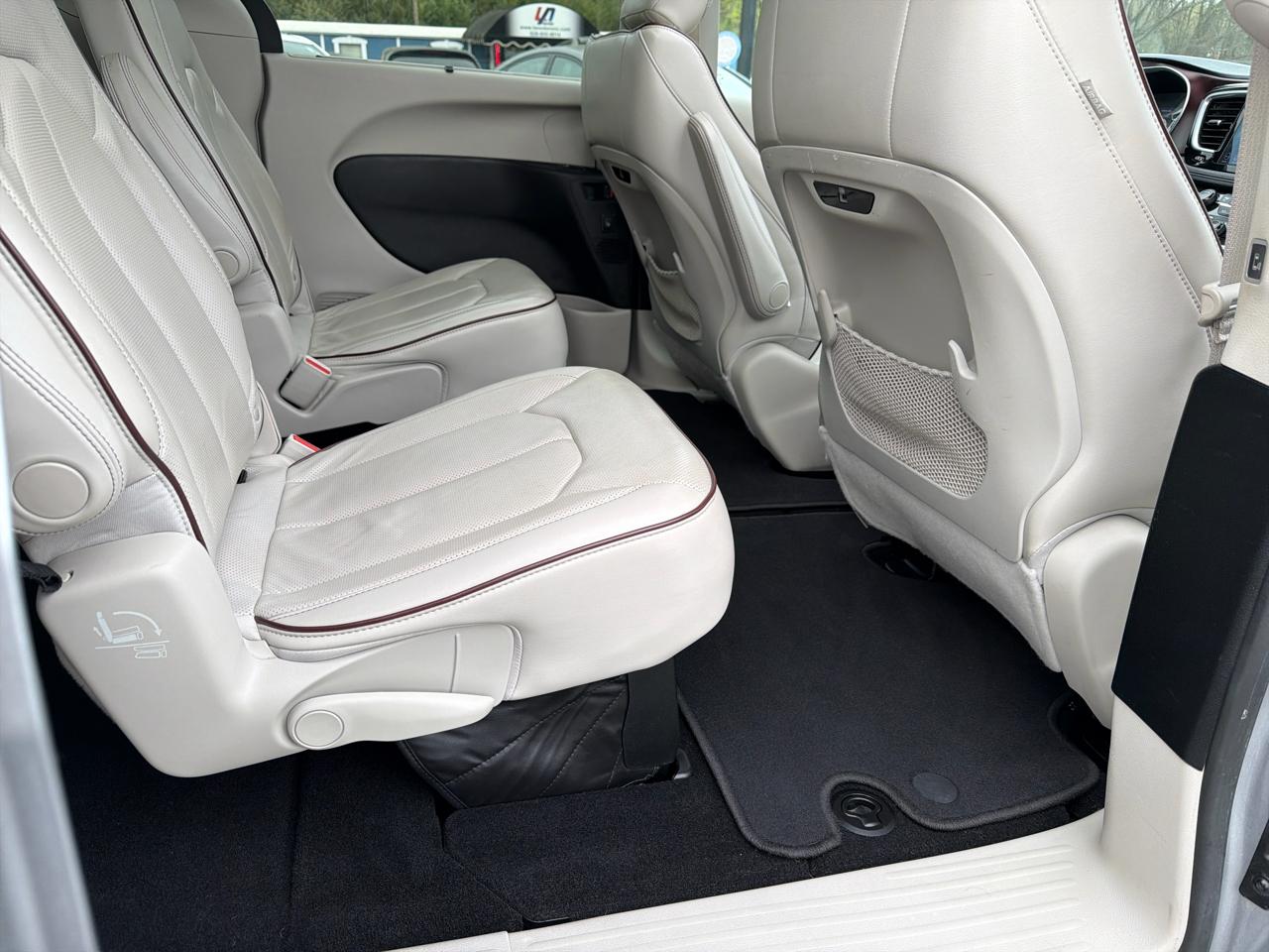 Chrysler Pacifica Limited FWD 2019