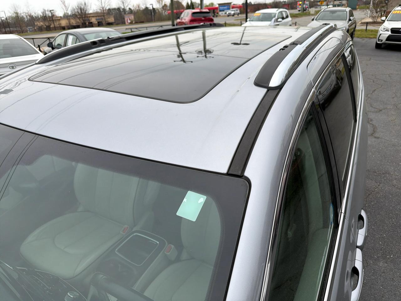 Chrysler Pacifica Limited FWD 2019