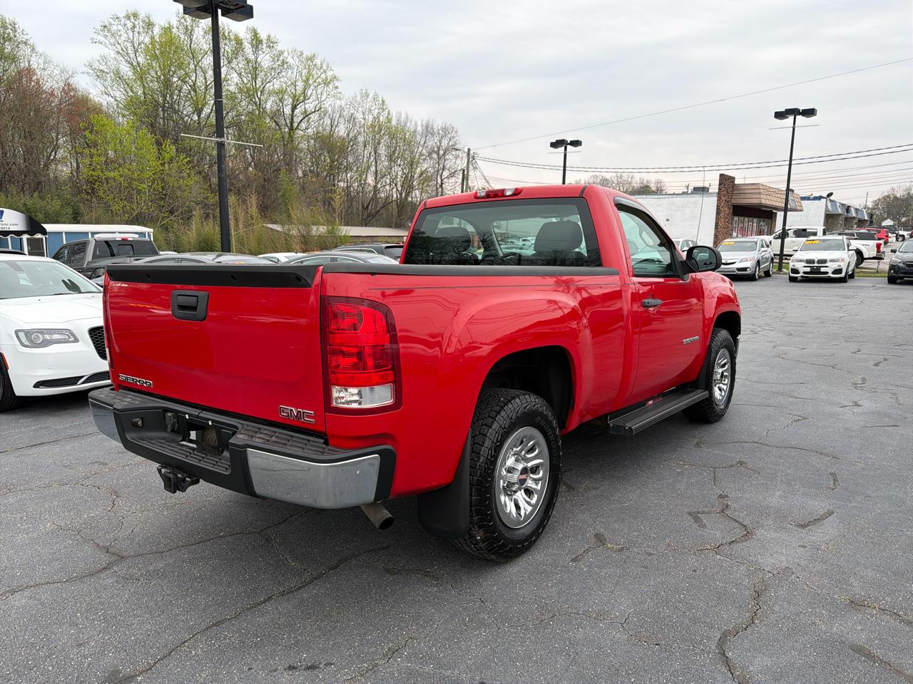 GMC Sierra 1500 2WD Reg Cab 119.0" Work Truck 2011